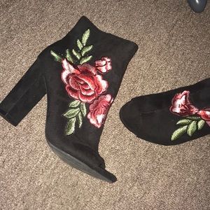 Open-toe Booties